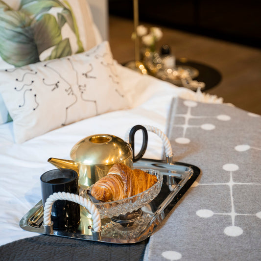 Hogyan dekoráld a hálószobád? – Elegáns és modern kiegészítők