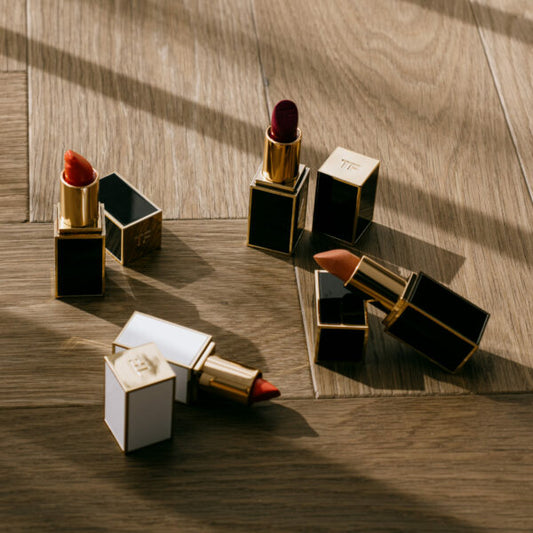 Ragyogó színek – rúzsok a nyári szezonra